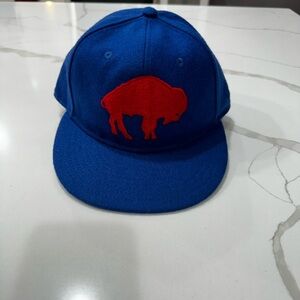 New Era Buffalo Bills Retro Crown 59FIFTY Men’s Size: 7 1/8 Blue